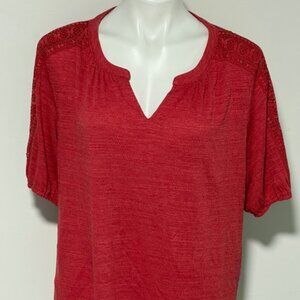 CABLE AND GAUGE DARK CORAL BLOUSE WITH CROCHET LIKE ACCENTS 1X